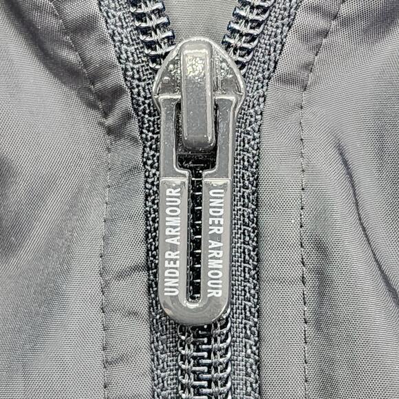 Under Armour Jacket Womens M Black Loose Fit Storm Full Zip High Low Split Hem - Picture 2 of 12